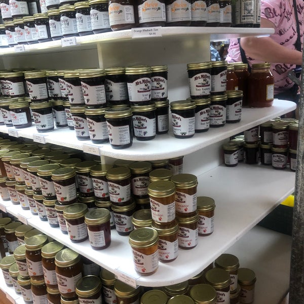 Heini's Cheese Chalet Millersburg, OH