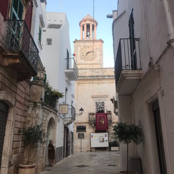Centro Storico di Locorotondo 2 tips