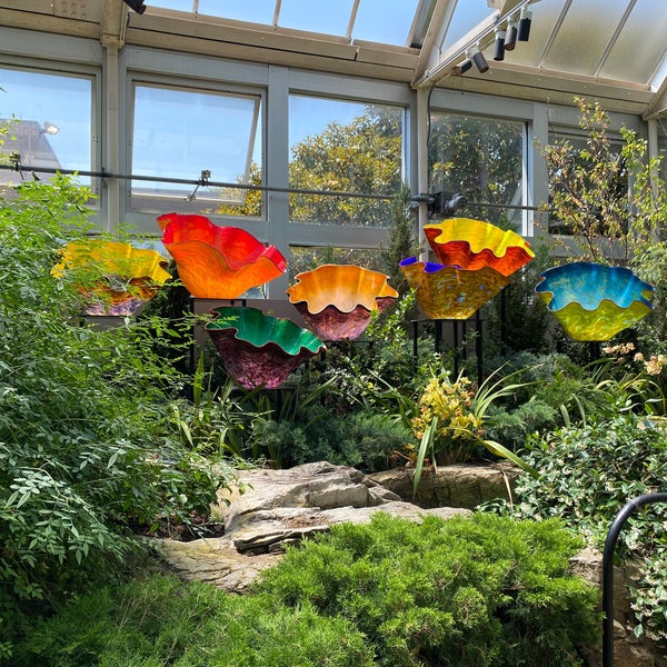Photo taken at Franklin Park Conservatory and Botanical Gardens by Ece E. on 6/4/2023