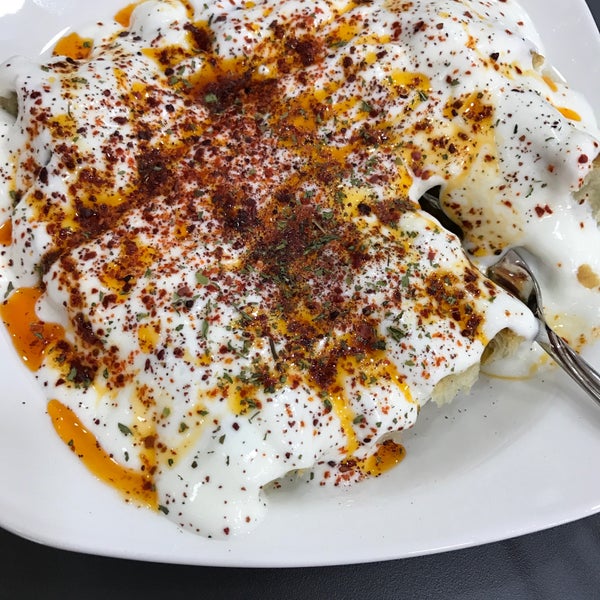Özen Börek (Artık Kapalı) Çengelköy'da Börekçi