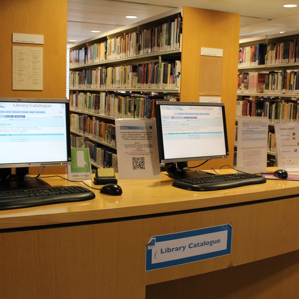 รูปภาพถ่ายที่ Abertay Library โดย Abertay Library เมื่อ 12/10/2013