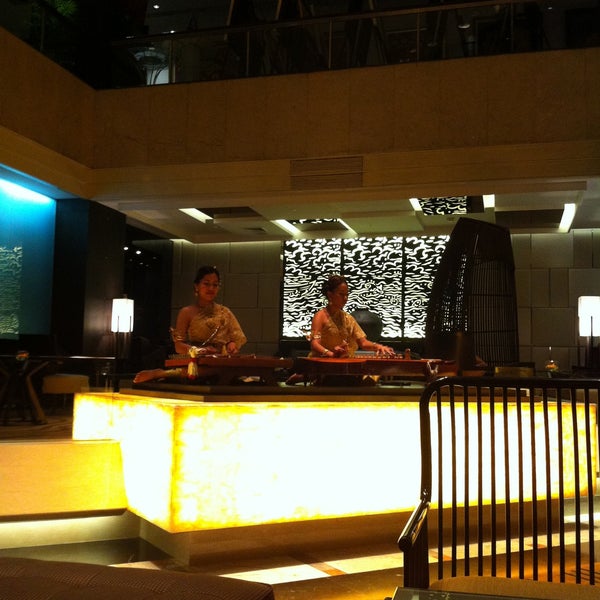 Photo taken at Amari Watergate Bangkok by Eddie K. on 4/25/2013