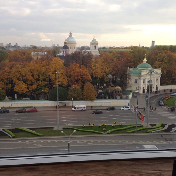 Площадь Александра Невского Фото