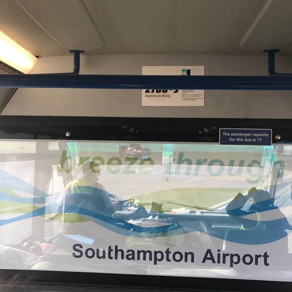 9/19/2017 tarihinde Thijs D.ziyaretçi tarafından Southampton Airport (SOU)'de çekilen fotoğraf