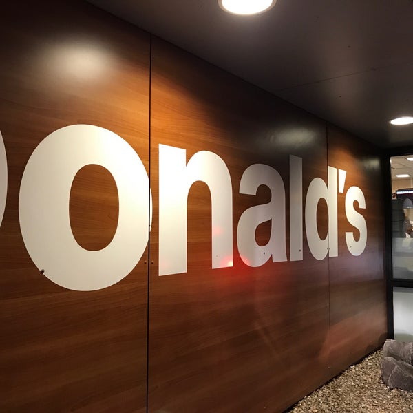 8/31/2017 tarihinde Thijs D.ziyaretçi tarafından McDonald&#39;s'de çekilen fotoğraf