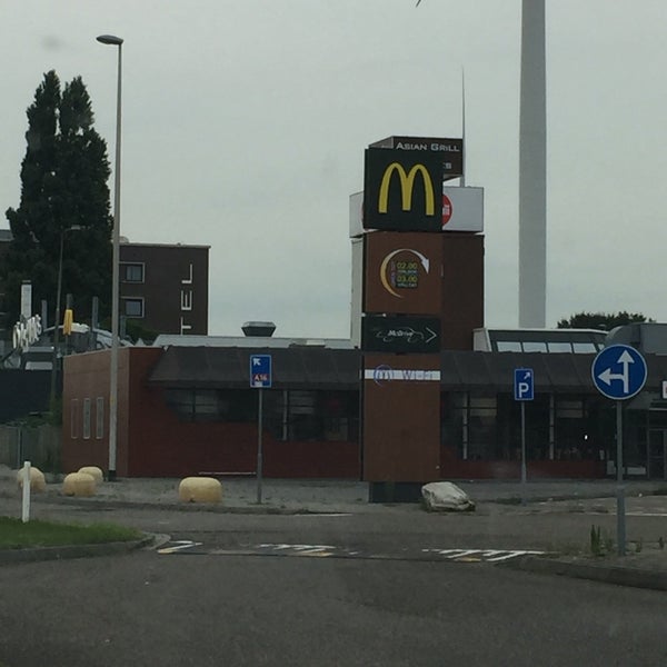 Das Foto wurde bei McDonald&#39;s von Thijs D. am 7/26/2016 aufgenommen