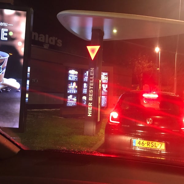 Photo taken at McDonald&#39;s by Thijs D. on 12/8/2017
