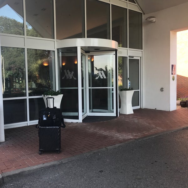 Das Foto wurde bei Meon Valley Marriott Hotel &amp; Country Club von Thijs D. am 6/12/2018 aufgenommen