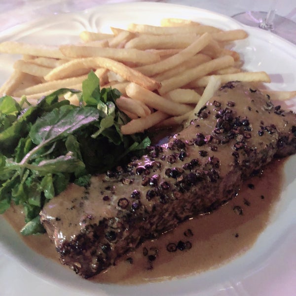 If you’re not here for the Burger, then the steak au poivre is a must-eat!