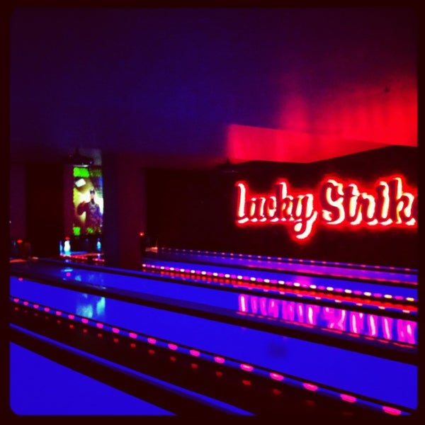 la live bowling lucky strike la live bowling lucky strike