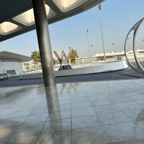 Photo prise au W Abu Dhabi - Yas Island par Hamad S le8/2/2023