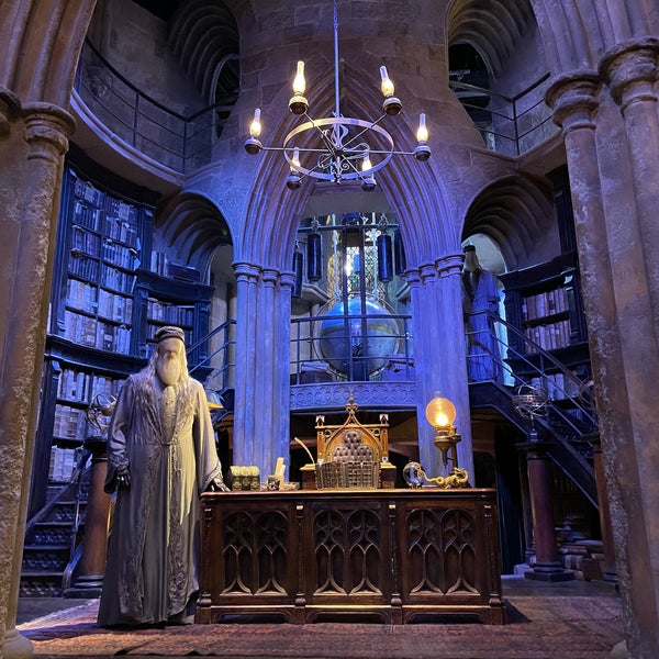 Photo taken at Dumbledore&#39;s Office by Elaine Y. on 9/21/2021