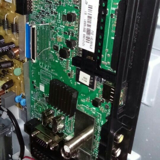 Ф6. R end d. Arduino wemos d1 r32. Слуховой аппарат cochlear nucleus 6. Красивая буква r.