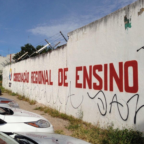 Coordenação Regional de Ensino do Núcleo Bandeirante Prédio do Governo Coordenação Regional de Ensino do Núcleo Bandeirante Prédio do Governo