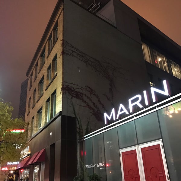 Das Foto wurde bei Marin Restaurant &amp; Bar von Eric T. am 11/2/2016 aufgenommen