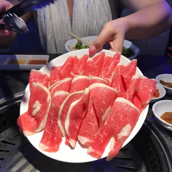 Das Foto wurde bei Gen Korean BBQ House von Sotheavy am 3/9/2017 aufgenommen
