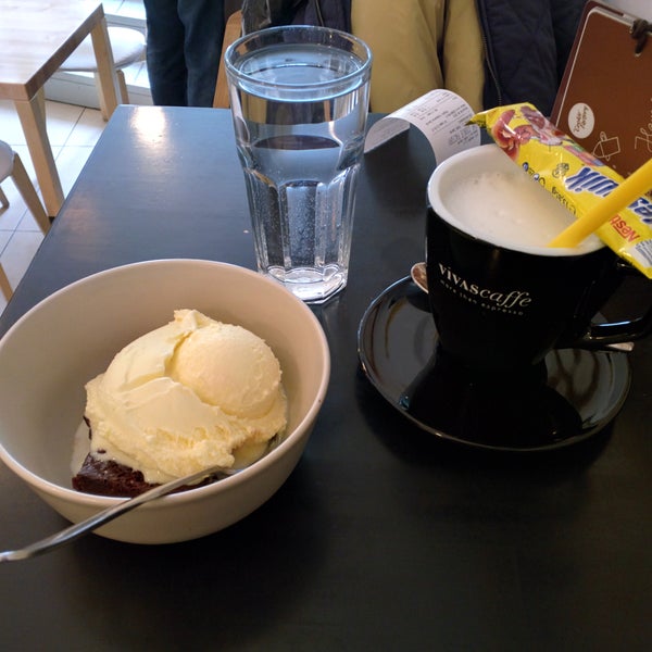 Brownies with ice cream, and hot cacao