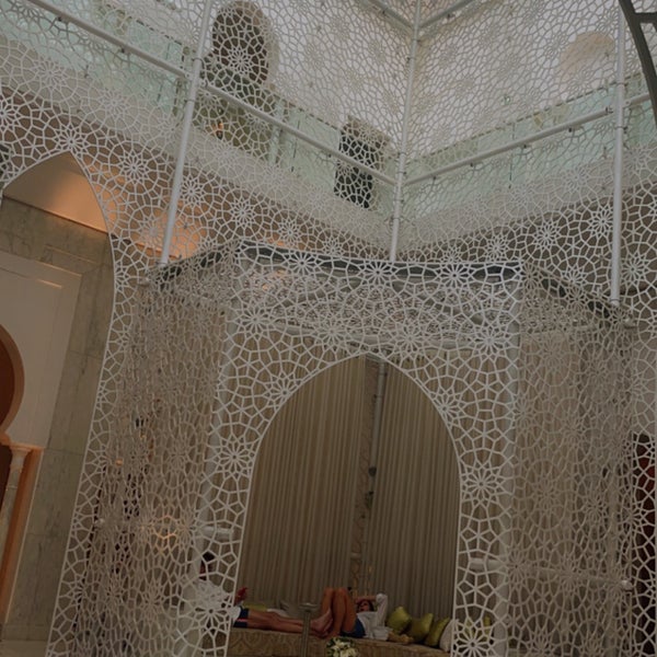Foto diambil di Royal Mansour, Marrakech oleh Torch .. pada 4/22/2023