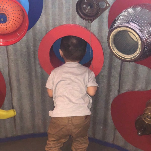 Photo taken at Brooklyn Children&#39;s Museum by Rosario Joy G. on 3/10/2018