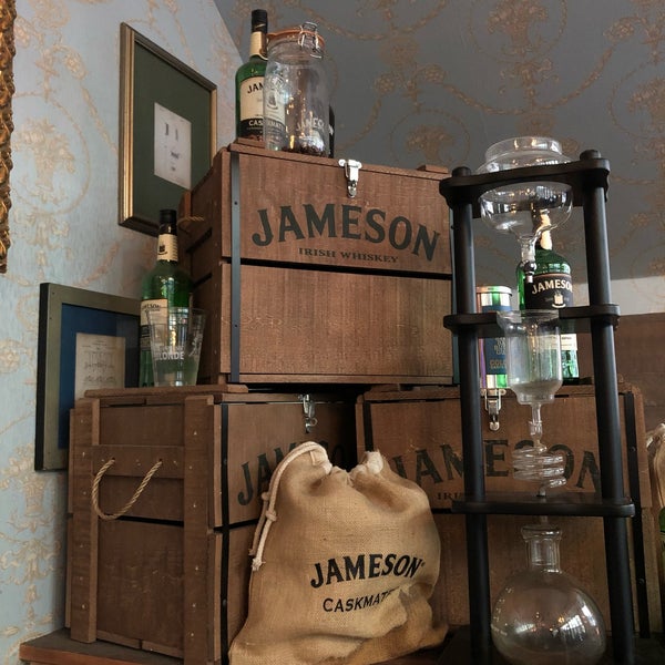 3/27/2019にRosario Joy G.がBroadstone Bar &amp; Kitchenで撮った写真