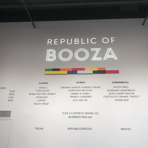 Photo taken at Republic Of Booza by Rosario Joy G. on 4/8/2019