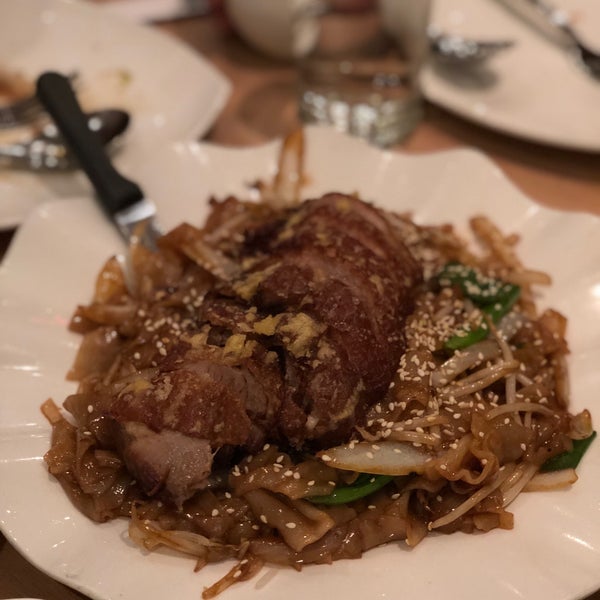 Das Foto wurde bei Uncle Ted&#39;s Modern Chinese Cuisine von Rosario Joy G. am 4/7/2018 aufgenommen