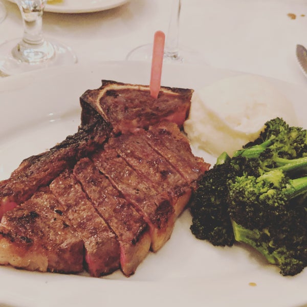 Photo taken at Empire Steak House by M23 on 1/26/2019