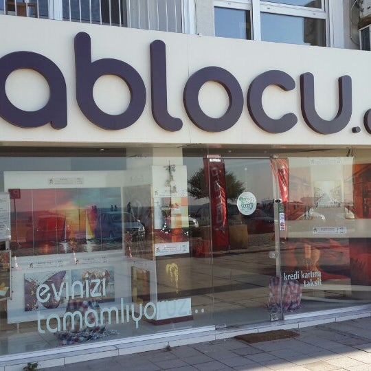 12/12/2013にTablocu C.がTablocu.Com ® | Modern Yağlı Boya Tablo Mağazasıで撮った写真