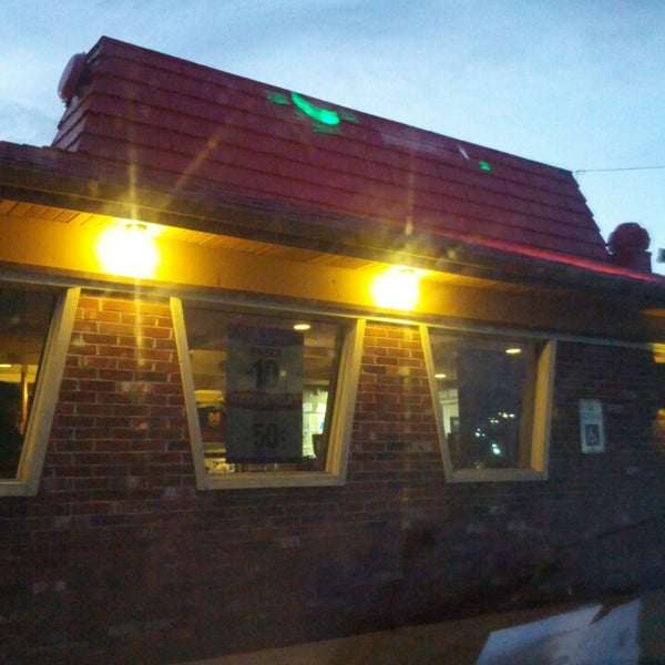 Photos at Pizza Hut Pizza Place in Farmington