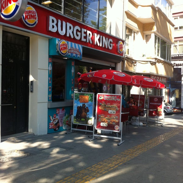 Foto scattata a Burger King da Burger King il 12/12/2013