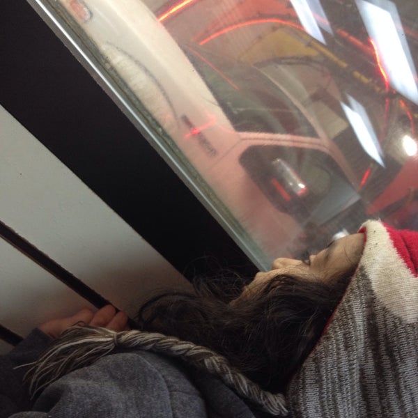 Red Carpet Car Wash 801 Shaw Ave