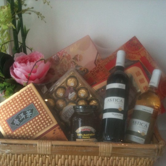 Photos At Gratitude Hampers Gift Shop In Kuching