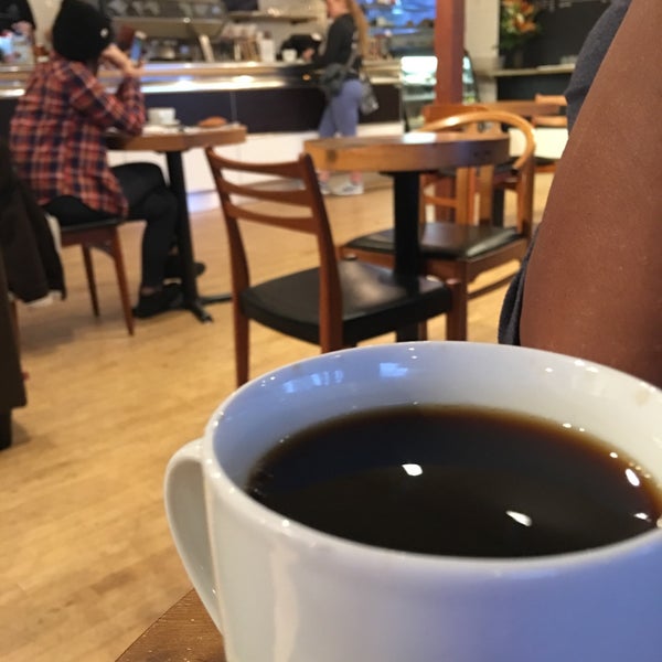 11/6/2016にTazim D.がMilano Coffeeで撮った写真