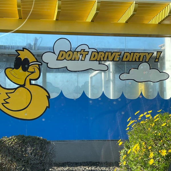 Quick Quack Car Wash 267 ziyaretçi