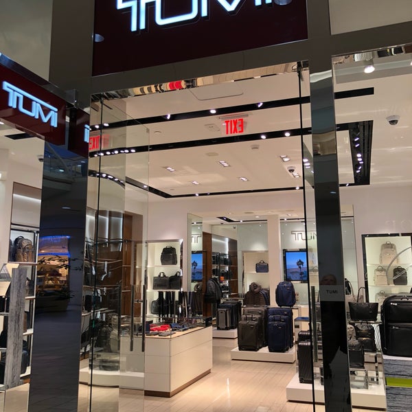tumi eaton center