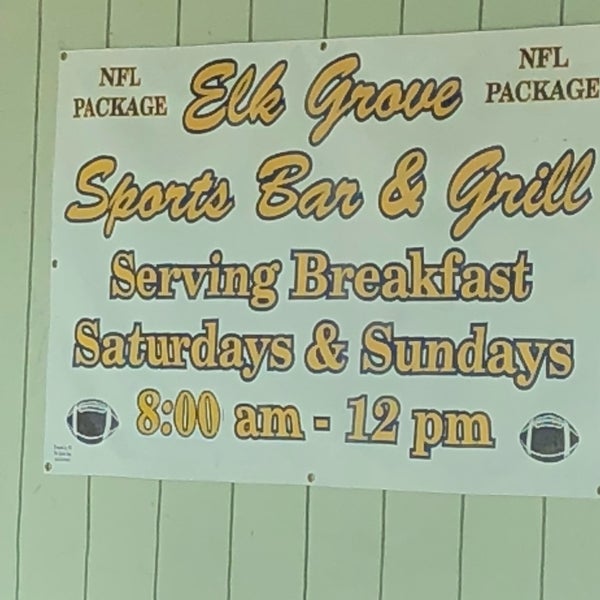 รูปภาพถ่ายที่ Elk Grove Sports Bar &amp; Grill (The Sporty) โดย Tony G. เมื่อ 6/6/2018
