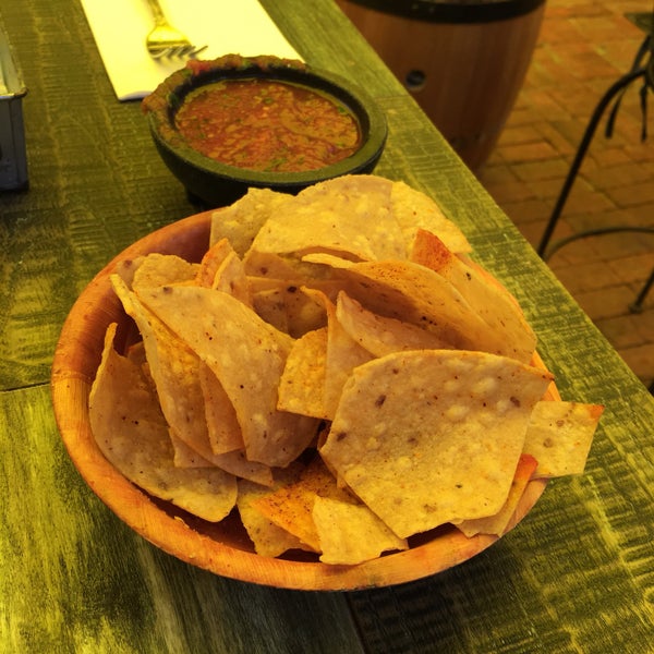 Photo taken at En Fuego Cantina &amp; Grill by Martin T. on 3/19/2018
