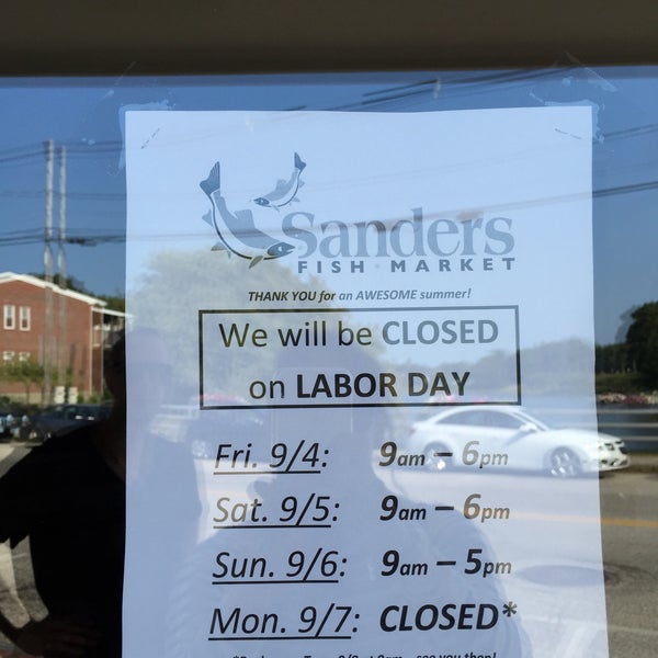 Photo taken at Sanders Fish Market by Sarah S. on 9/7/2015