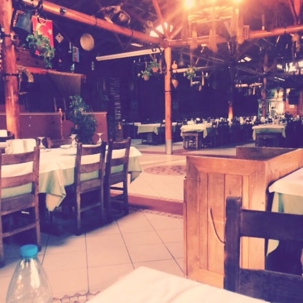 1/5/2014 tarihinde Zeynep E.ziyaretçi tarafından Kanatcı Aga Restoran'de çekilen fotoğraf
