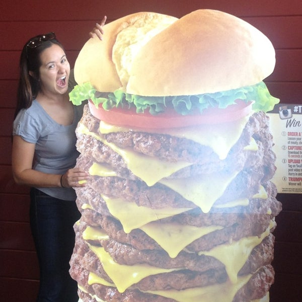 Photo taken at Jake&#39;s Wayback Burgers by Kimmie B. on 9/18/2013