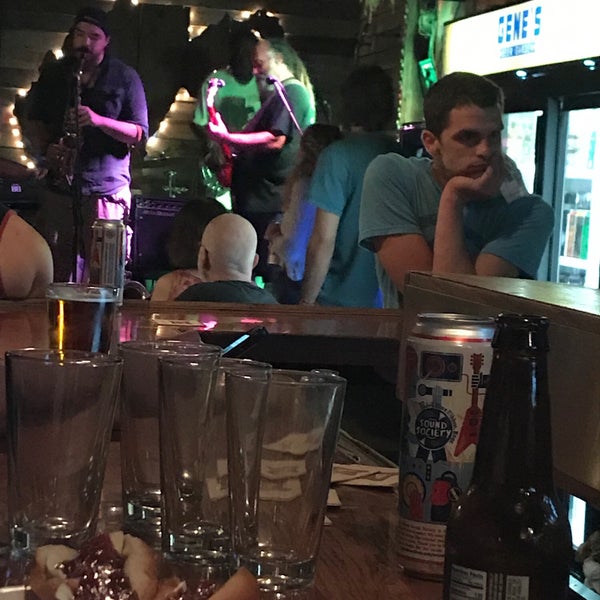 Gene's Beer Garden WV