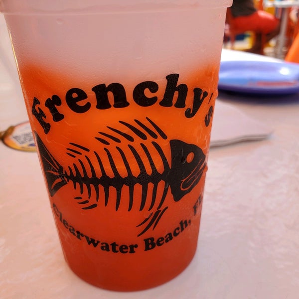Снимок сделан в Frenchy&#39;s South Beach Cafe пользователем Kathy D. 2/28/2021