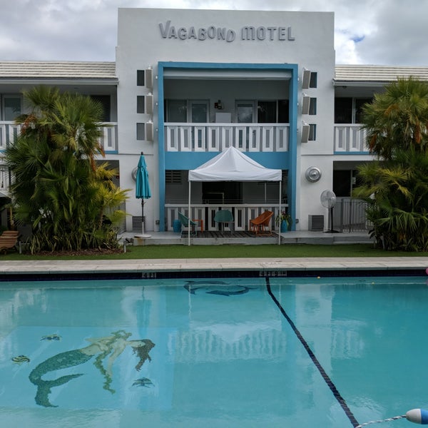 Foto tomada en Vagabond Hotel Miami  por Thibaut C. el 12/24/2018