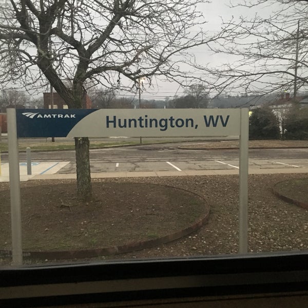 Amtrak Huntington, WV (HUN), 1050 8th Ave, Хантингтон, WV, amtrak huntingto...