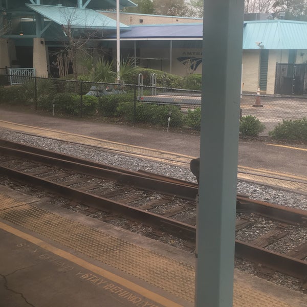 Photos at Jacksonville Amtrak Station (JAX) 18 tips
