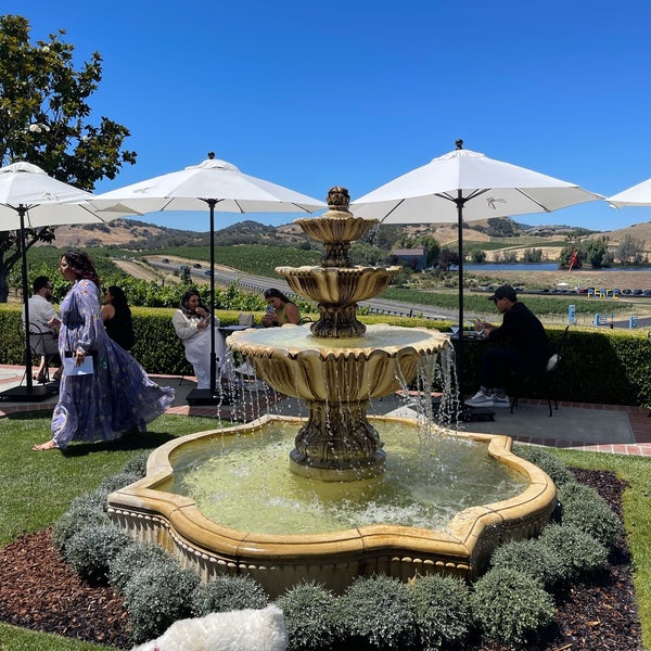 Photo taken at Domaine Carneros by Mahsa A. on 7/10/2022