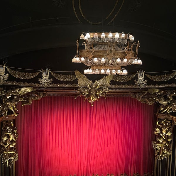 Foto tirada no(a) Majestic Theatre por Mahsa A. em 1/19/2023