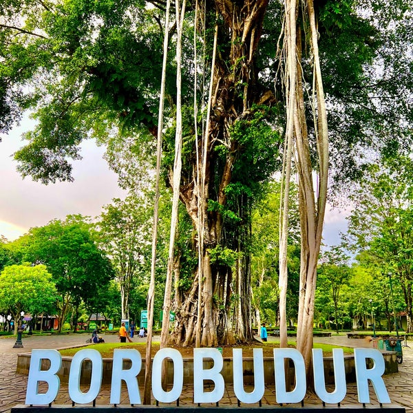 Photo prise au Temple de Borobudur par ♡ Donna ♡. le1/1/2024