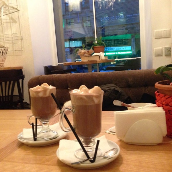 Foto tirada no(a) Самое доброе кафе por Kate S. em 10/24/2014