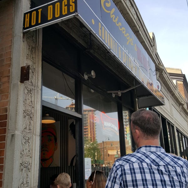 Photo taken at Chicago&#39;s Dog House by Alice K. on 6/8/2018